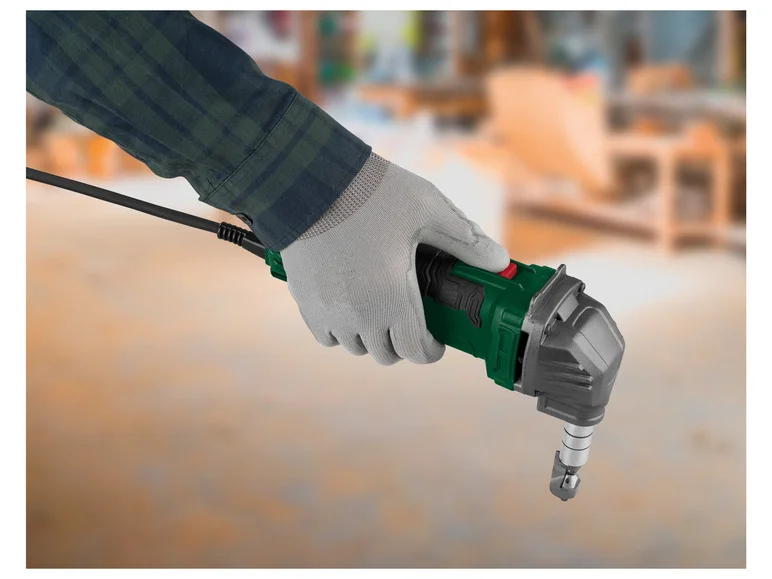 PARKSIDE® Grignoteuse PMK 550 C2. 550 W