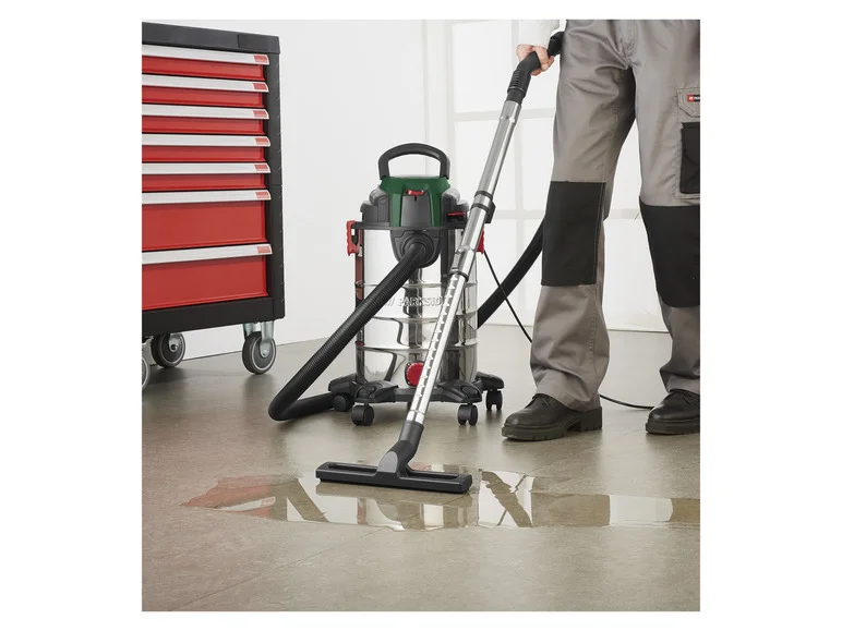 PARKSIDE® Aspirateur eau et poussière PWD 25 C4. 1400 W